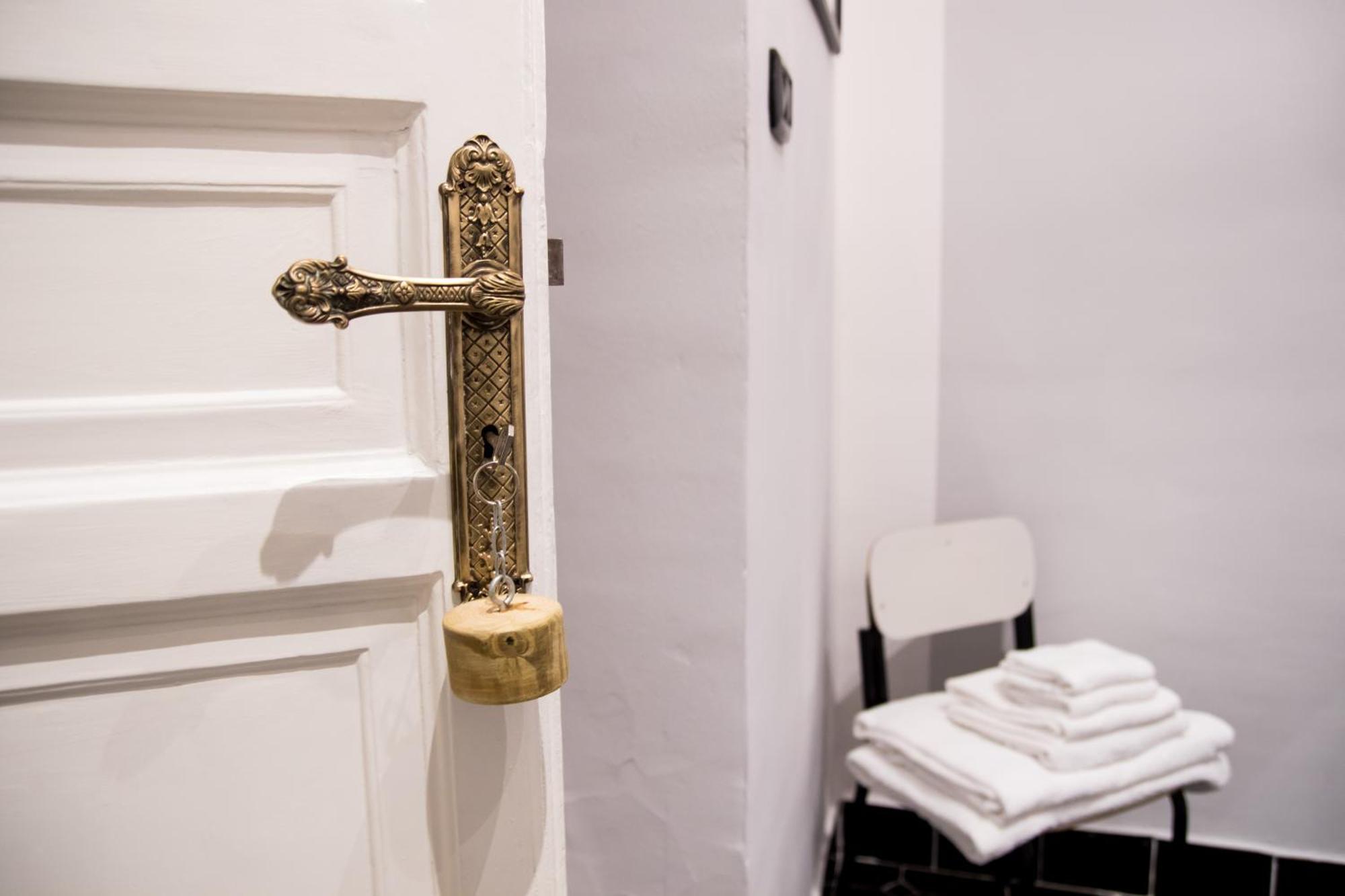 Balate Maqueda B&B Palermo Oda fotoğraf