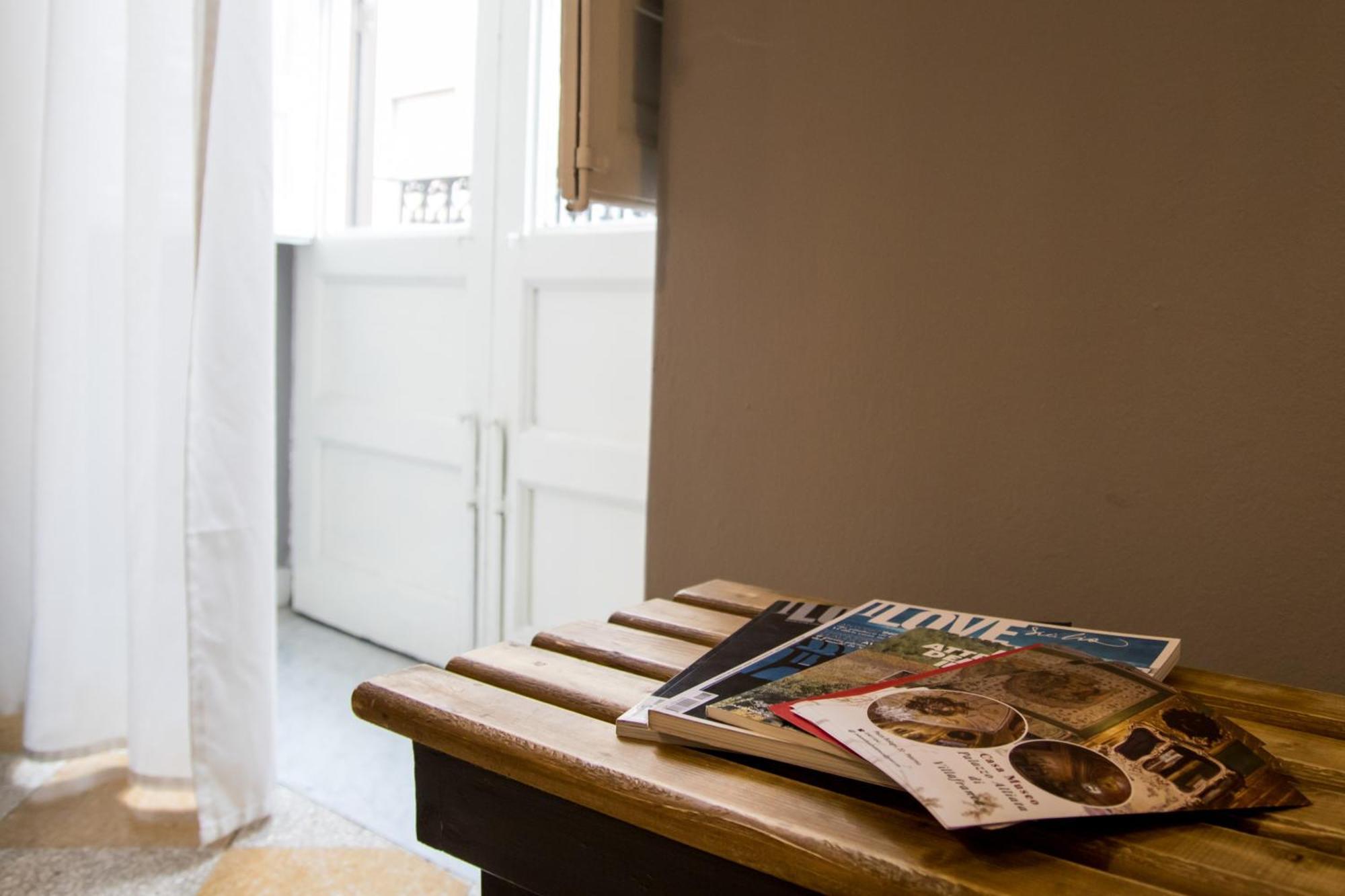 Balate Maqueda B&B Palermo Oda fotoğraf